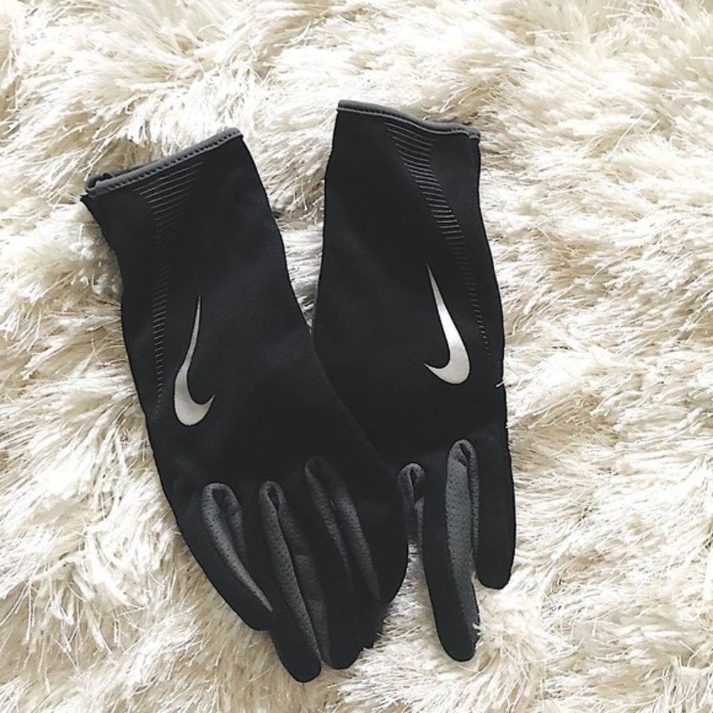 NIKE RUNNING GLOVES